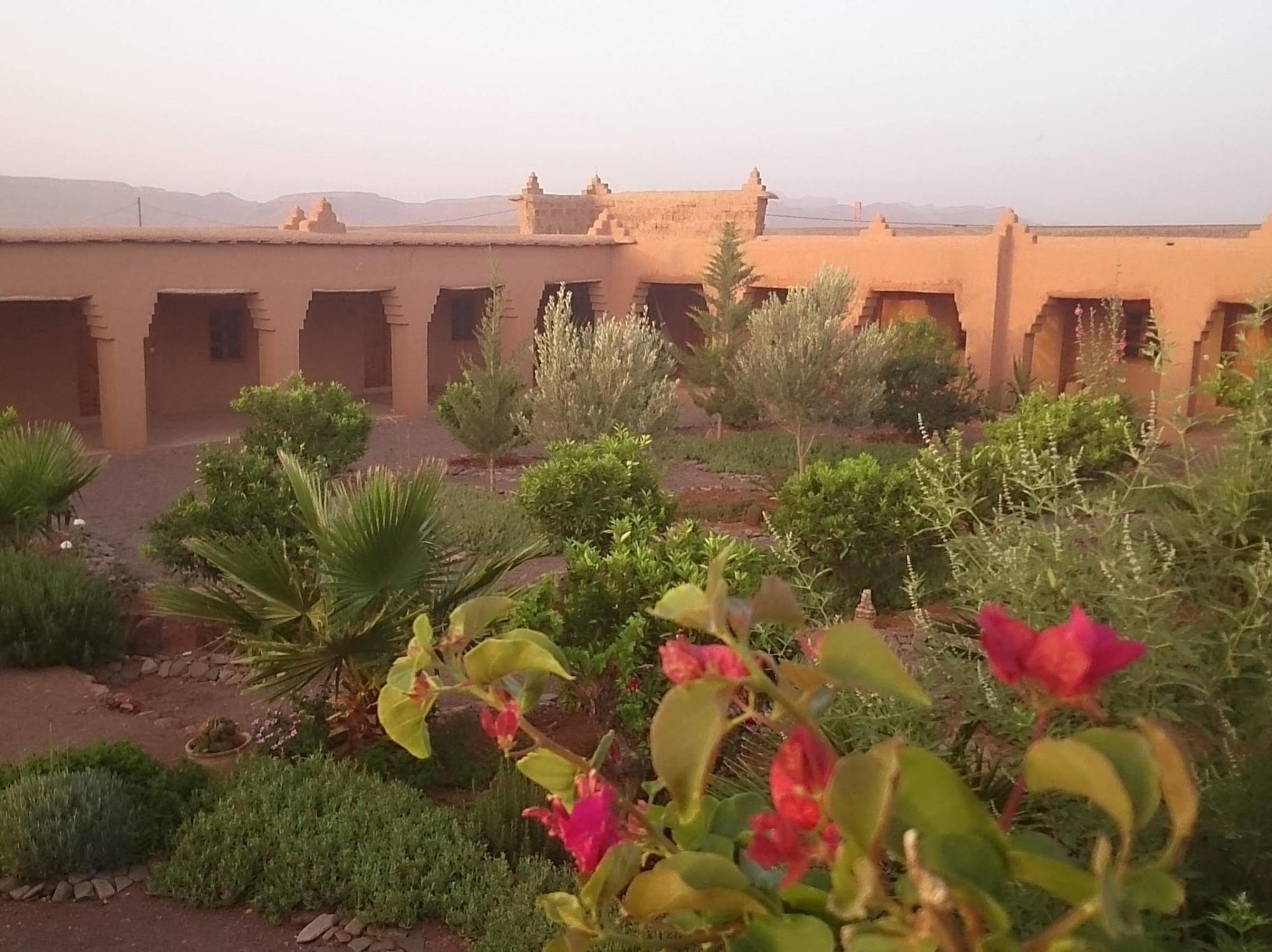 Auberge Bassou Nkob 외부 사진